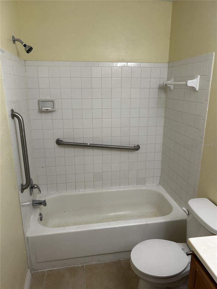 806 LAKE HAVEN SQ #105, BRANDON, FL, 33511