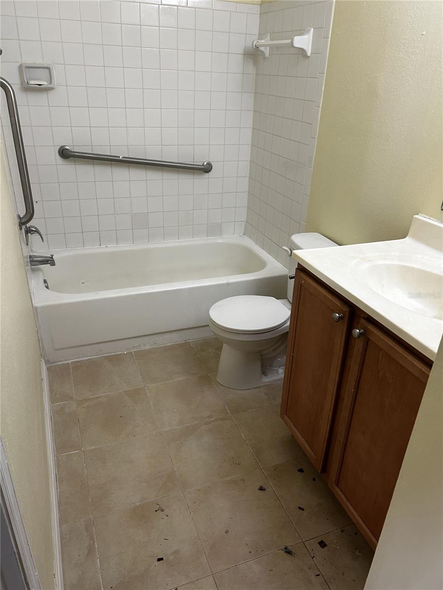 806 LAKE HAVEN SQ #105, BRANDON, FL, 33511