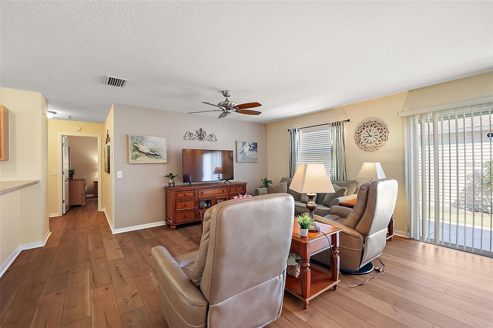 1367 VIOLA CT, THE VILLAGES, FL, 32163