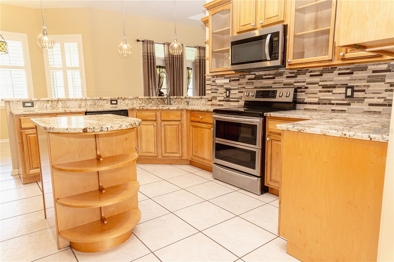 2638 E KNIGHTS GRIFFIN RD RD, PLANT CITY, FL, 33565