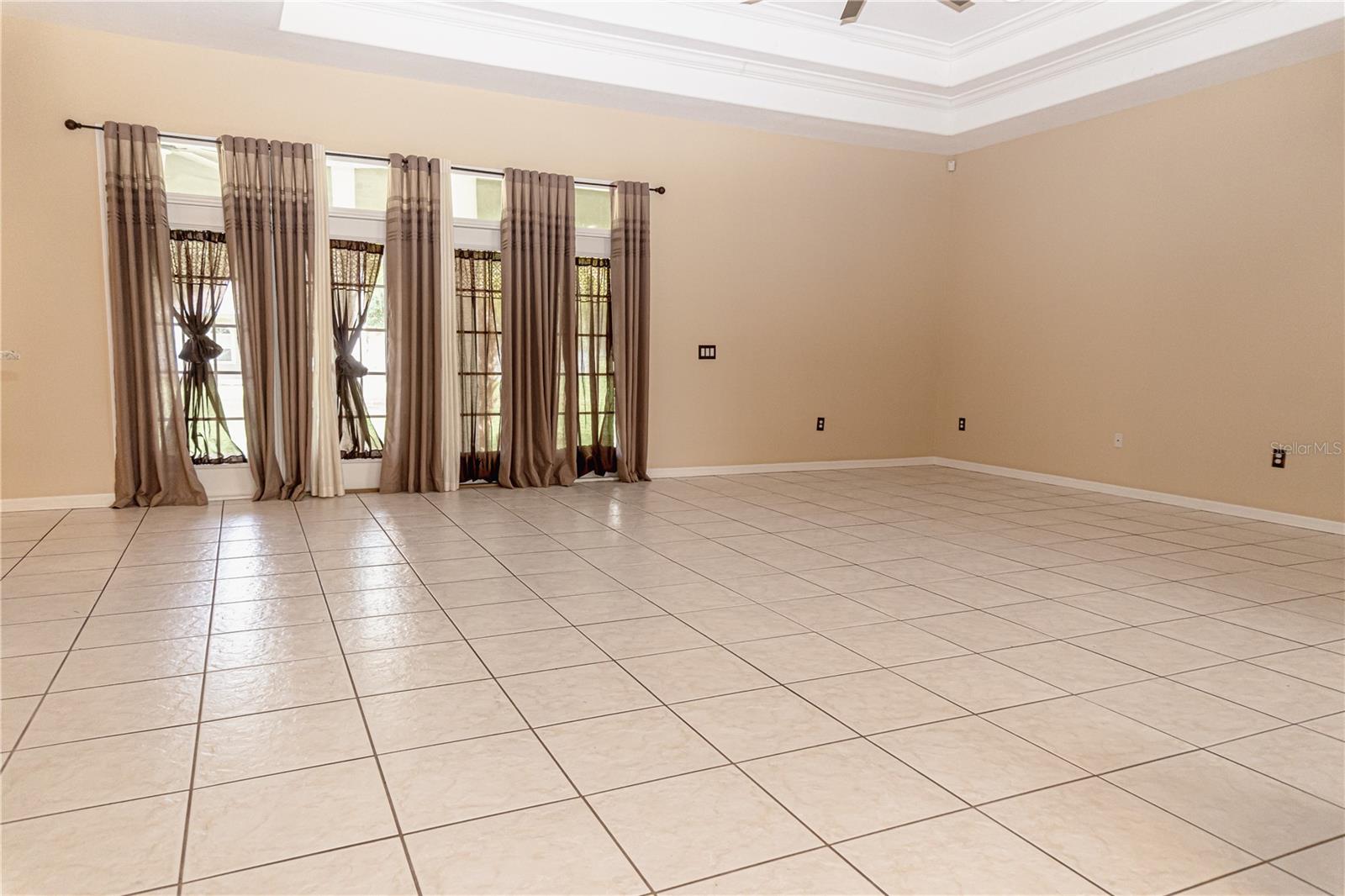 2638 E KNIGHTS GRIFFIN RD RD, PLANT CITY, FL, 33565