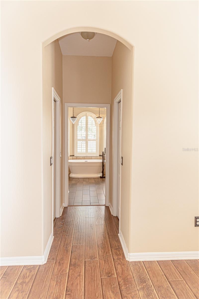 2638 E KNIGHTS GRIFFIN RD RD, PLANT CITY, FL, 33565