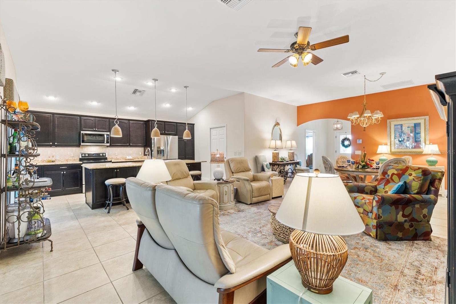3230 JOY LN, THE VILLAGES, FL, 32163