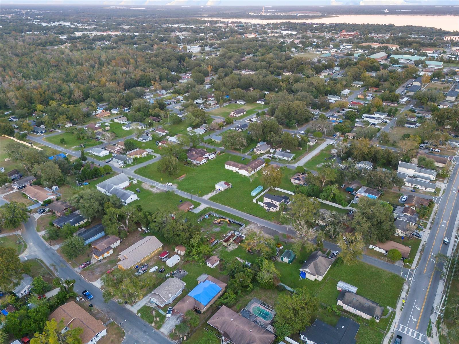 1433 AMOS AVE, LAKELAND, FL, 33805