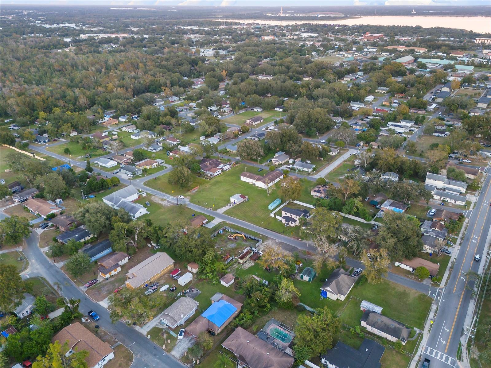 1433 AMOS AVE, LAKELAND, FL, 33805