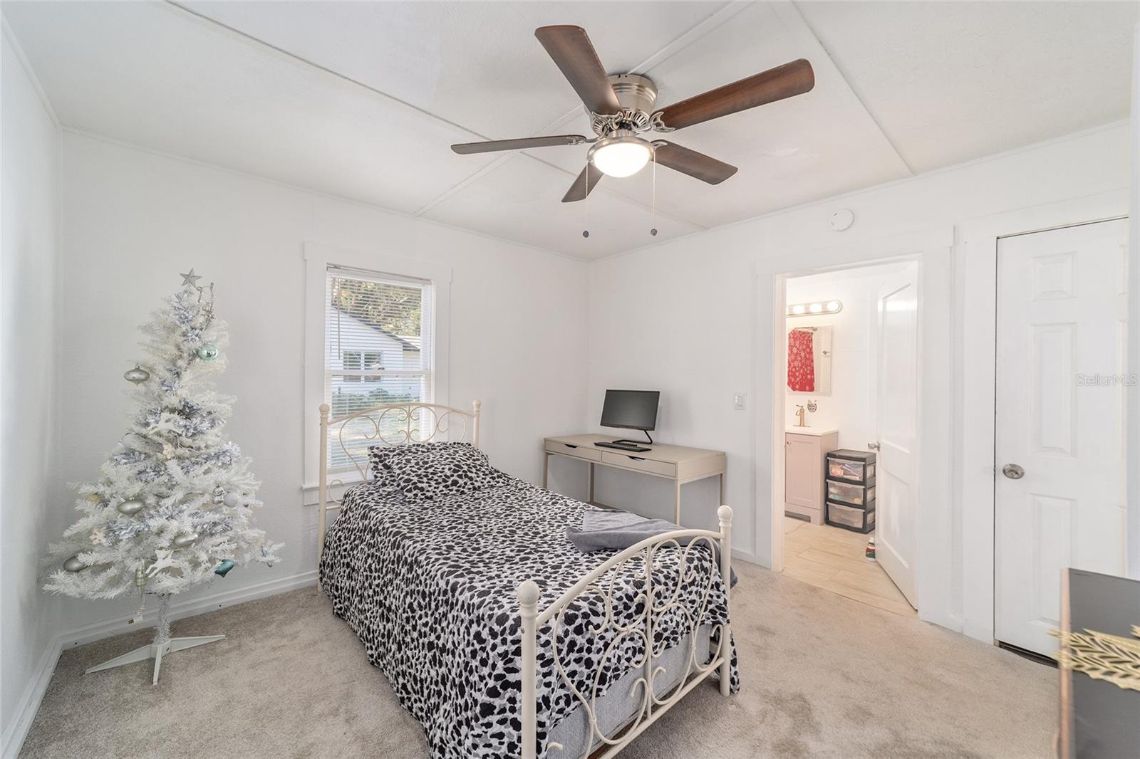 1330 NE 55TH ST, OCALA, FL, 34479