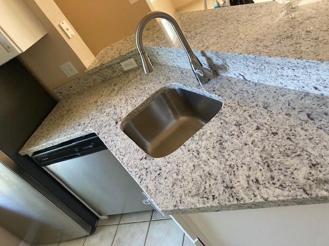5611 BIDWELL PKWY #103, SARASOTA, FL, 34233