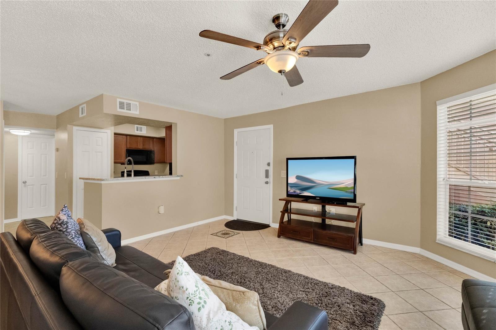 696 YOUNGSTOWN PKWY #307, ALTAMONTE SPRINGS, FL, 32714