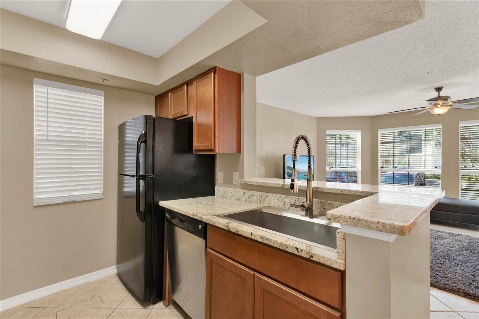 696 YOUNGSTOWN PKWY #307, ALTAMONTE SPRINGS, FL, 32714