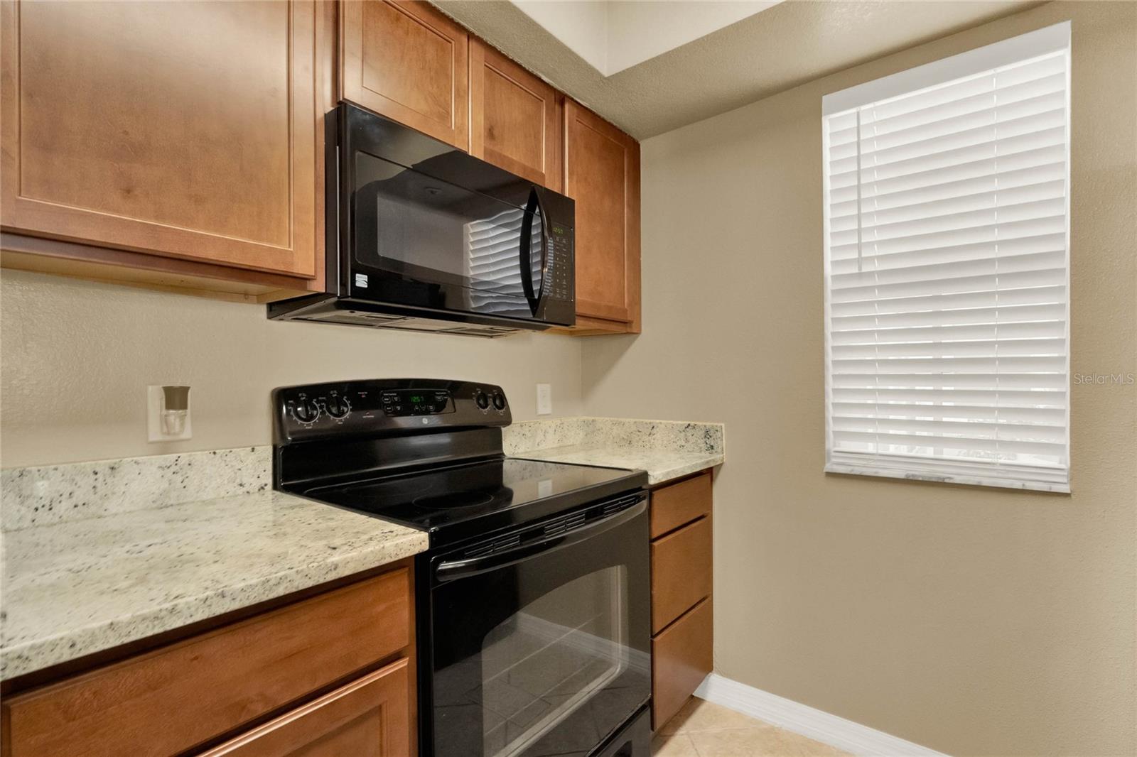 696 YOUNGSTOWN PKWY #307, ALTAMONTE SPRINGS, FL, 32714