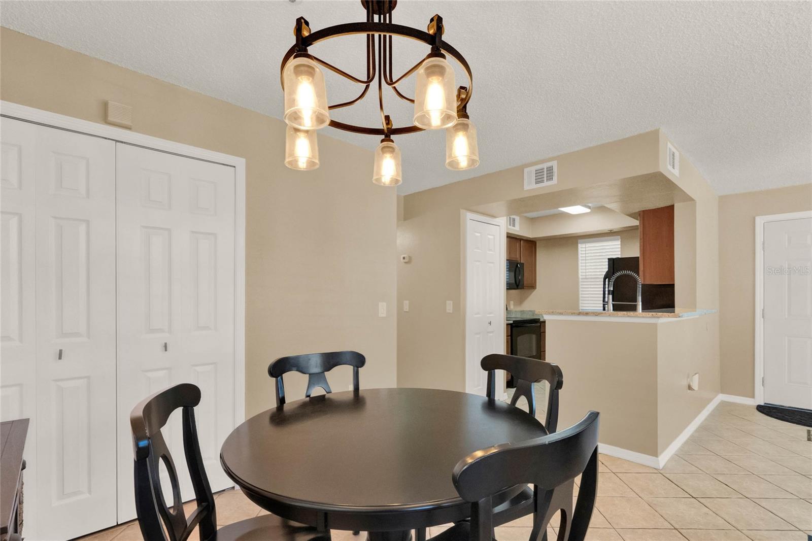 696 YOUNGSTOWN PKWY #307, ALTAMONTE SPRINGS, FL, 32714