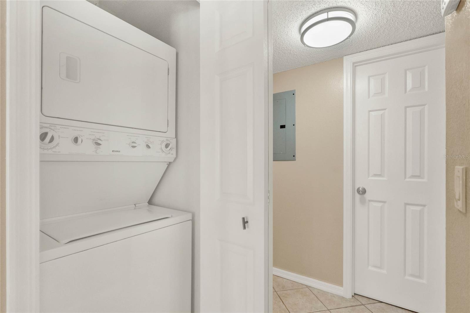 696 YOUNGSTOWN PKWY #307, ALTAMONTE SPRINGS, FL, 32714