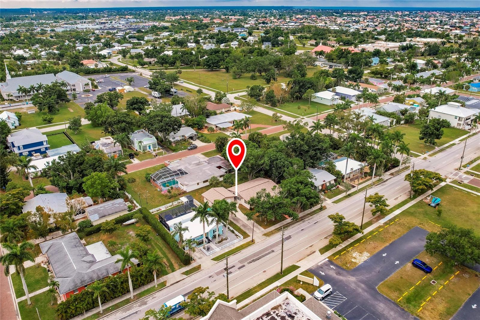 515 W OLYMPIA AVE, PUNTA GORDA, FL, 33950