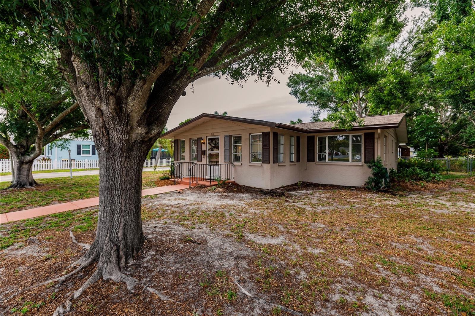 515 W OLYMPIA AVE, PUNTA GORDA, FL, 33950