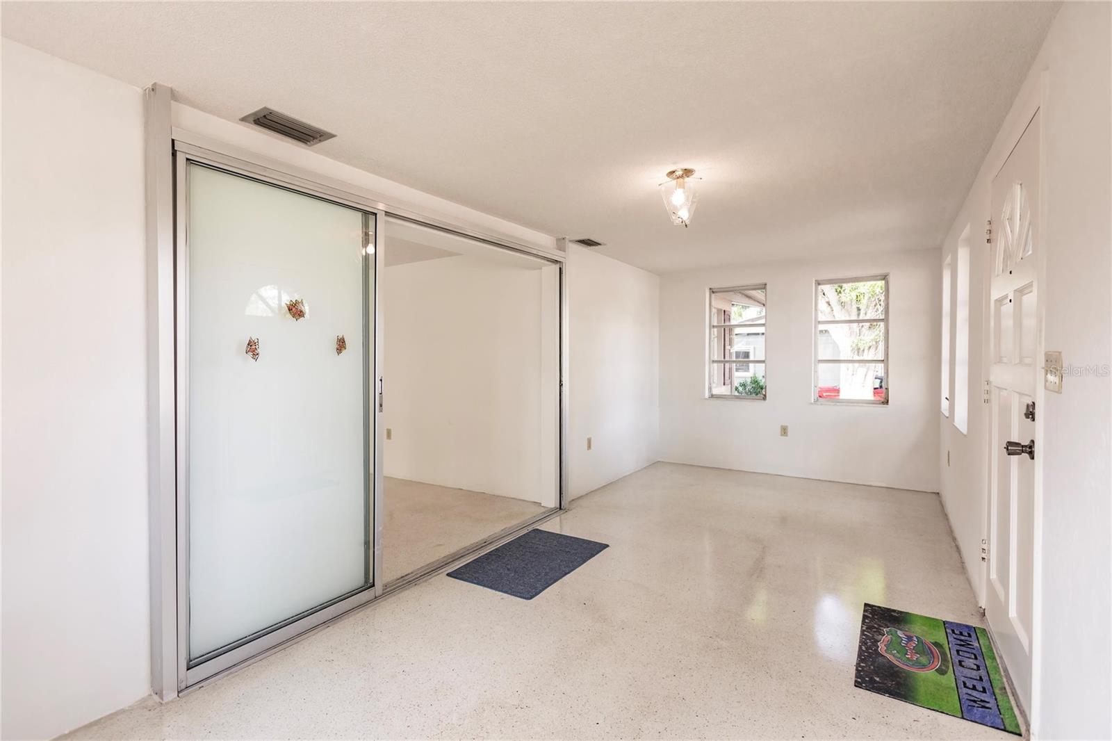 515 W OLYMPIA AVE, PUNTA GORDA, FL, 33950