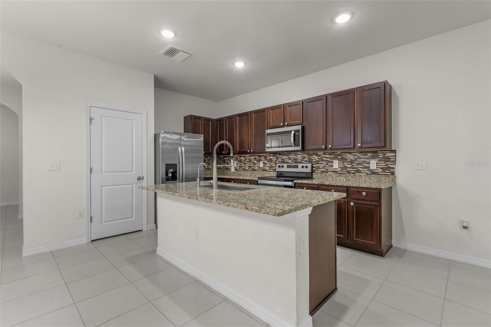 2909 BELUGA BAY DR, ODESSA, FL, 33556