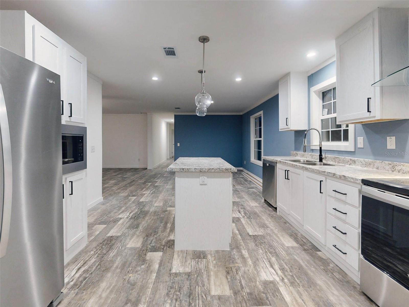 7652 WHITE SANDS AVE, KEYSTONE HEIGHTS, FL, 32656