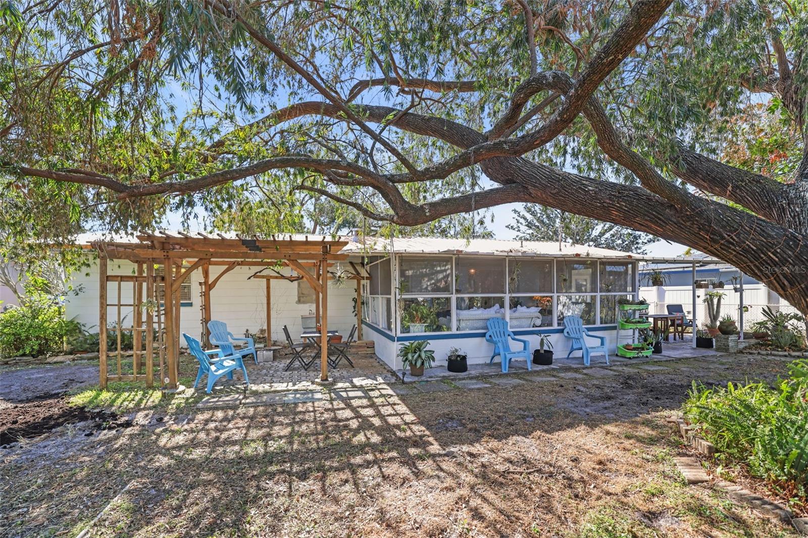 5301 16TH AVE N, ST PETERSBURG, FL, 33710