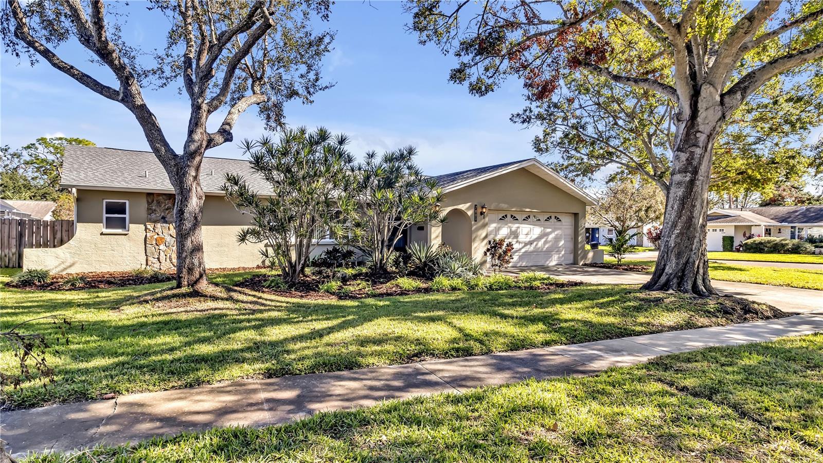 1892 SF, 3 Bedroom, 2 Full Bathroom, 2 Car Garage Fully Updated Home