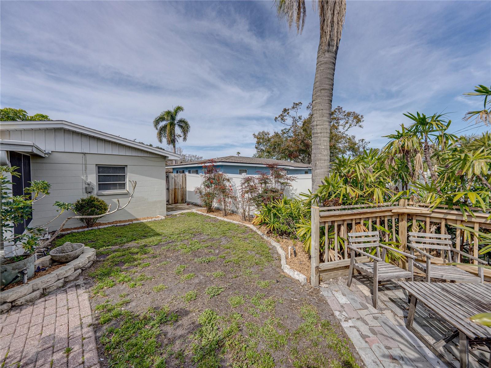 4608 S SHAMROCK RD, TAMPA, FL, 33611