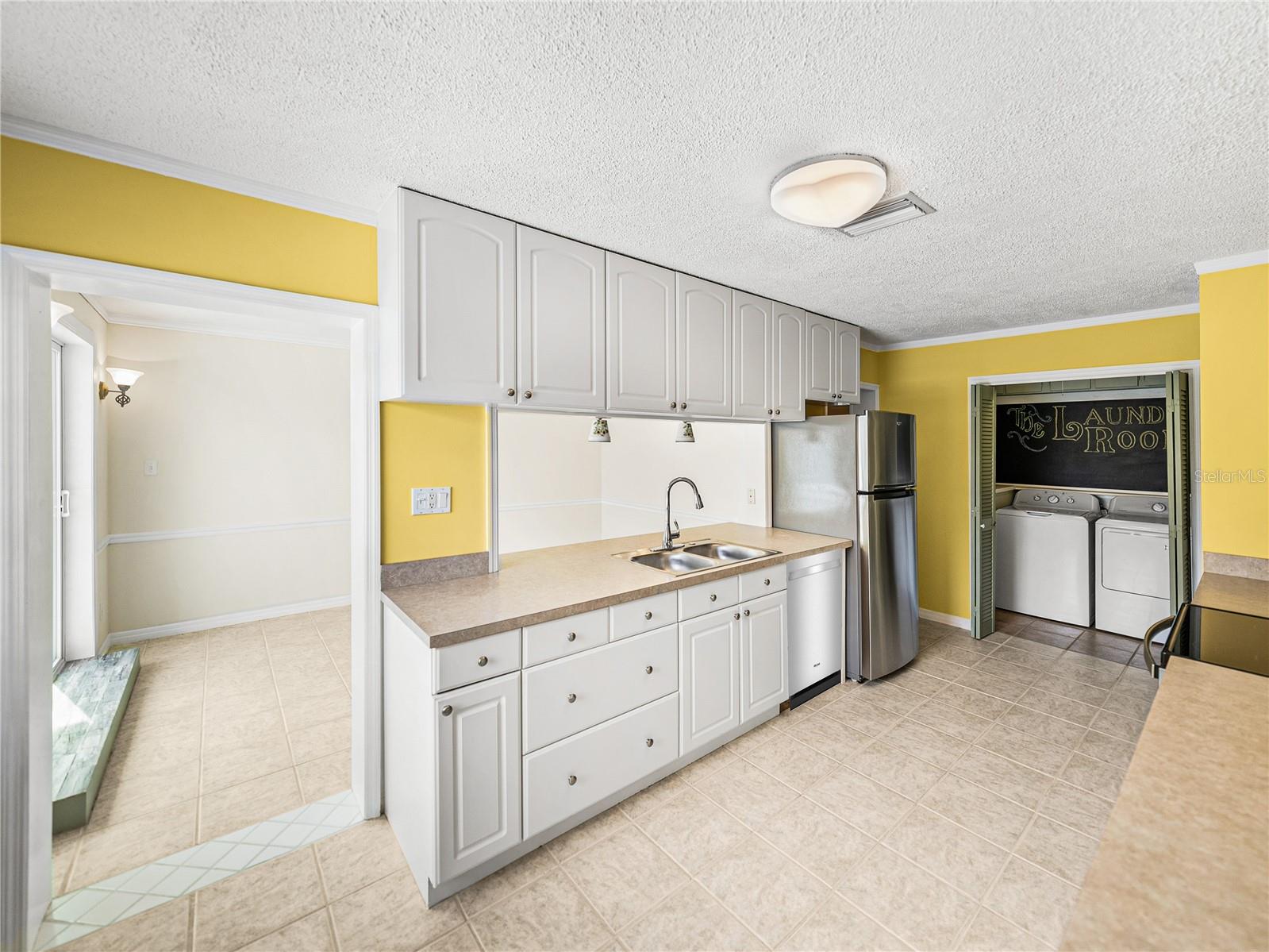 4608 S SHAMROCK RD, TAMPA, FL, 33611