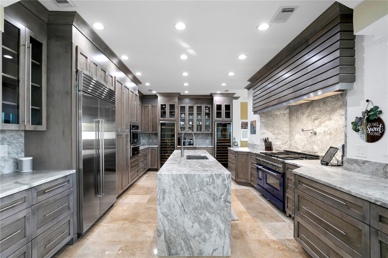 259 6TH AVE N, TIERRA VERDE, FL, 33715