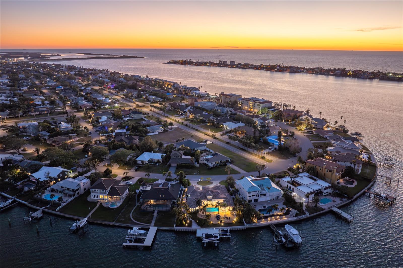 259 6TH AVE N, TIERRA VERDE, FL, 33715