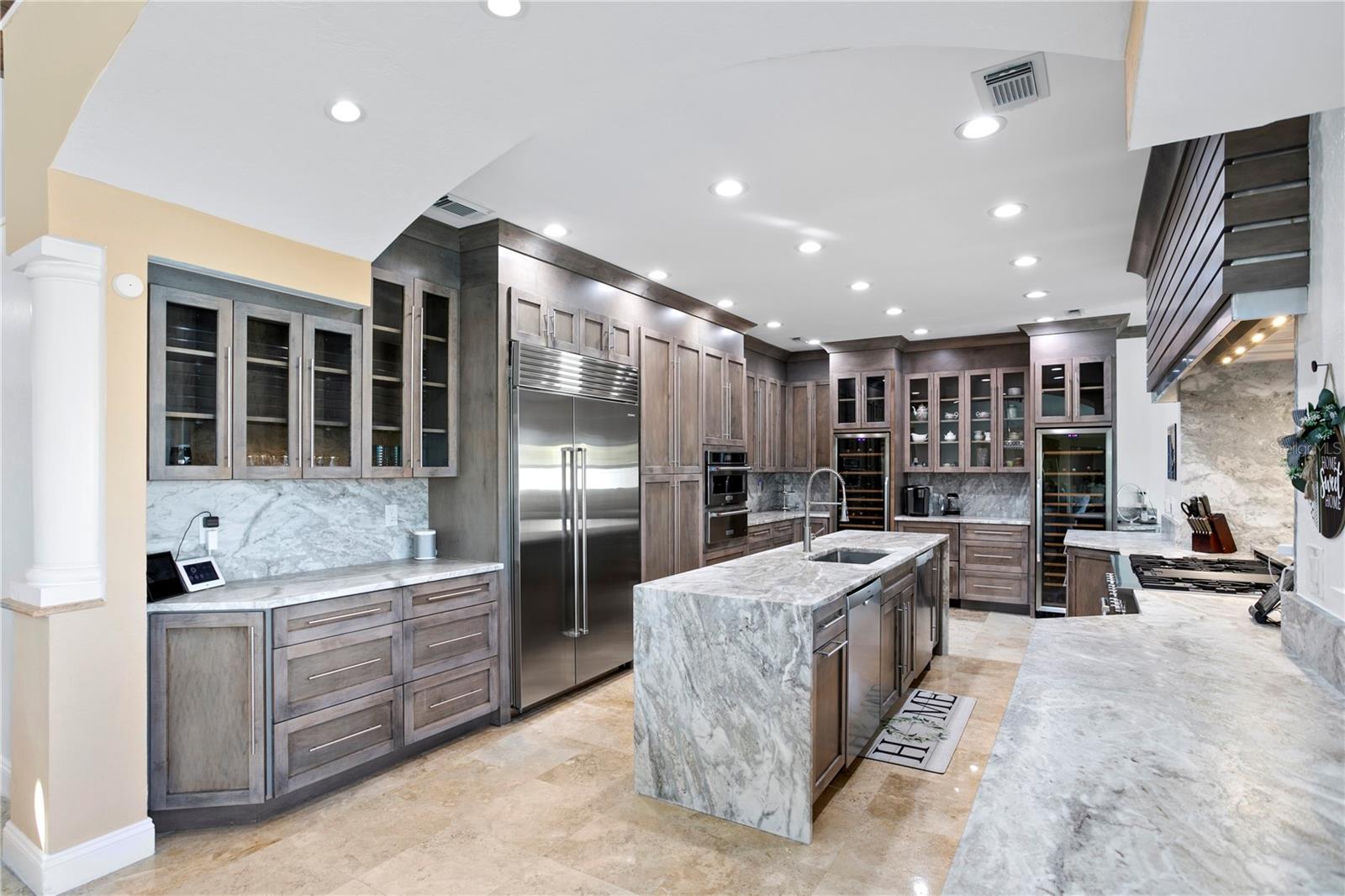 259 6TH AVE N, TIERRA VERDE, FL, 33715