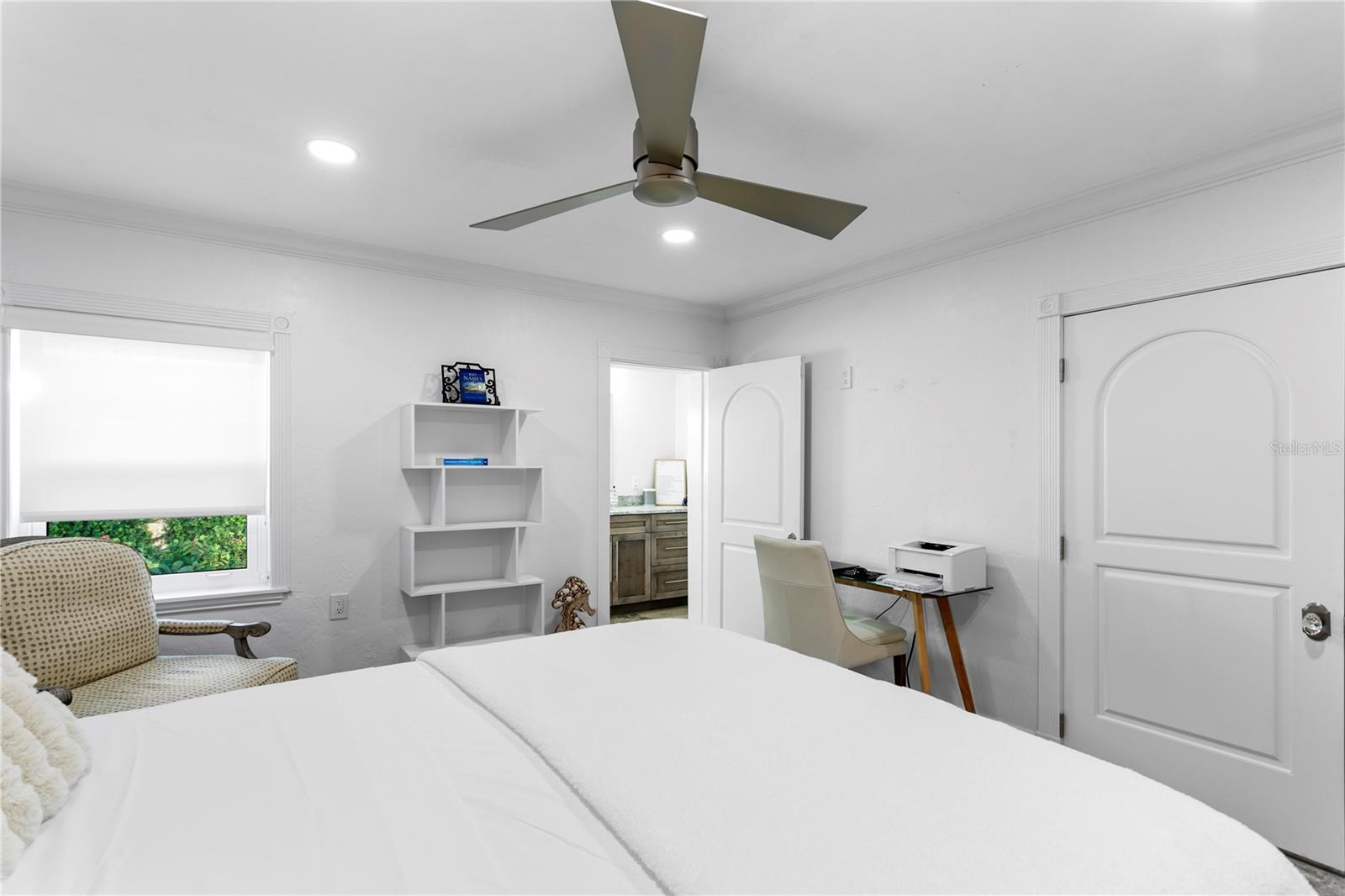 259 6TH AVE N, TIERRA VERDE, FL, 33715
