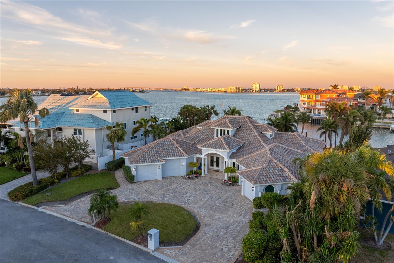 259 6TH AVE N, TIERRA VERDE, FL, 33715