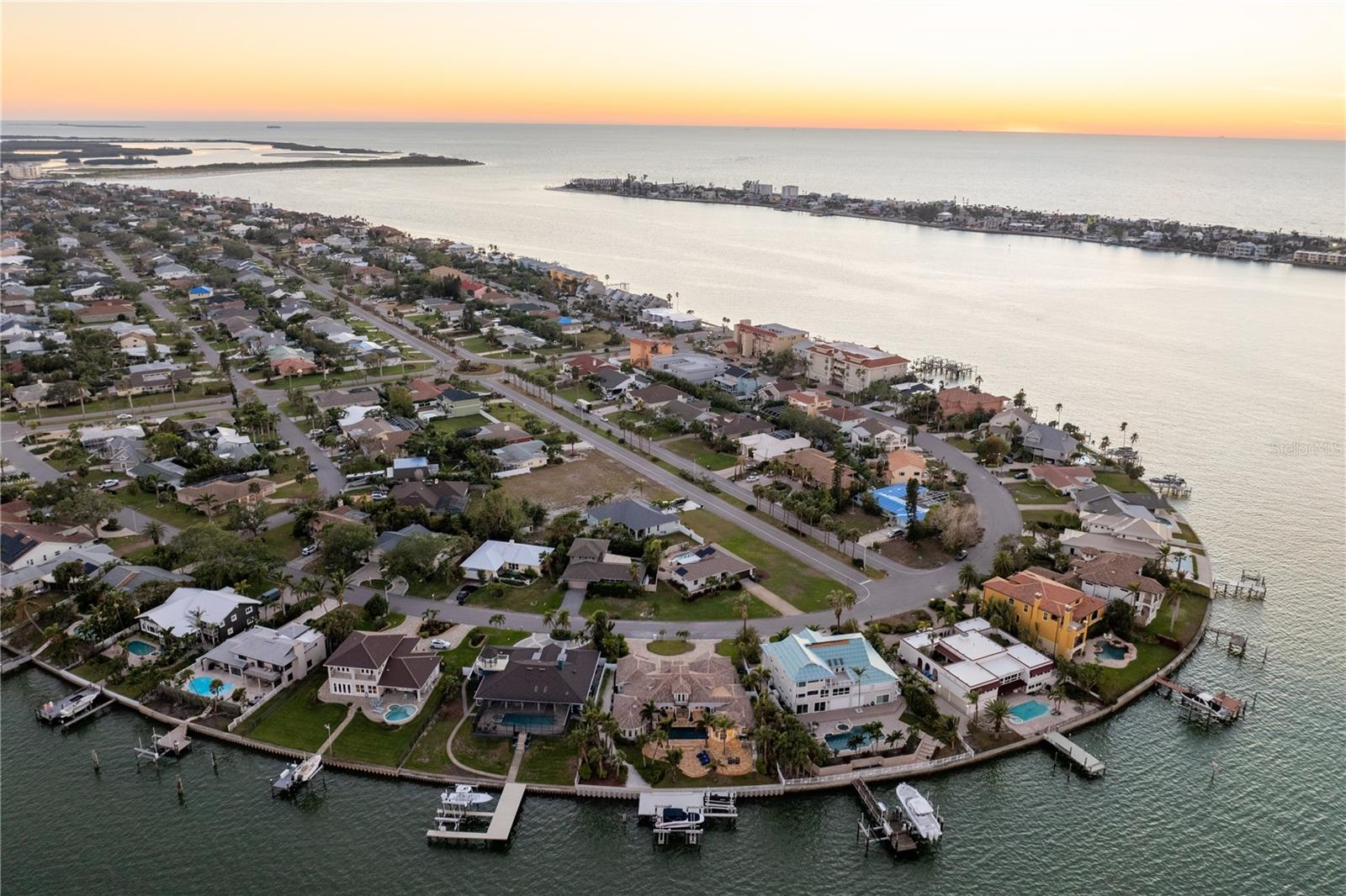 259 6TH AVE N, TIERRA VERDE, FL, 33715