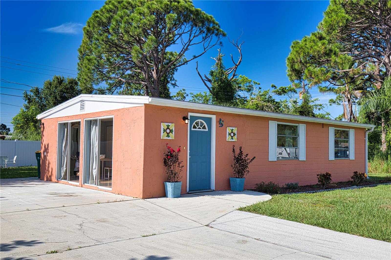 1605 PHILLIP PL, ENGLEWOOD, FL, 34223