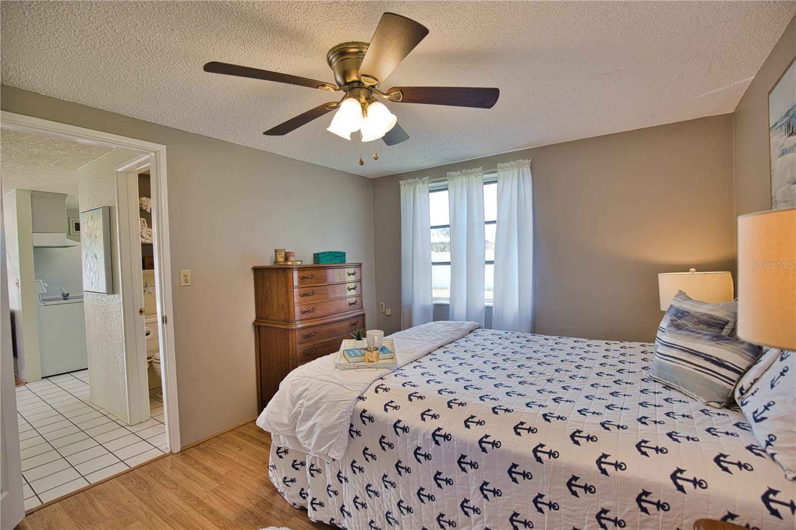1605 PHILLIP PL, ENGLEWOOD, FL, 34223