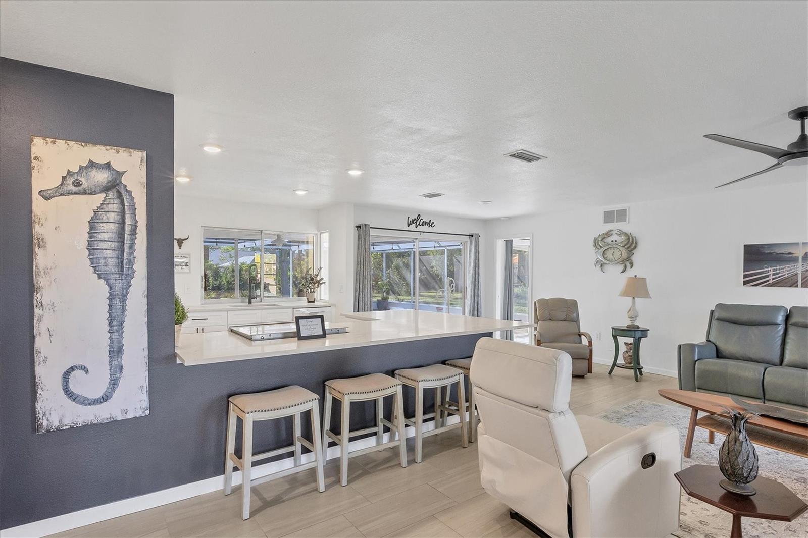 2410 CASS ST, SARASOTA, FL, 34231