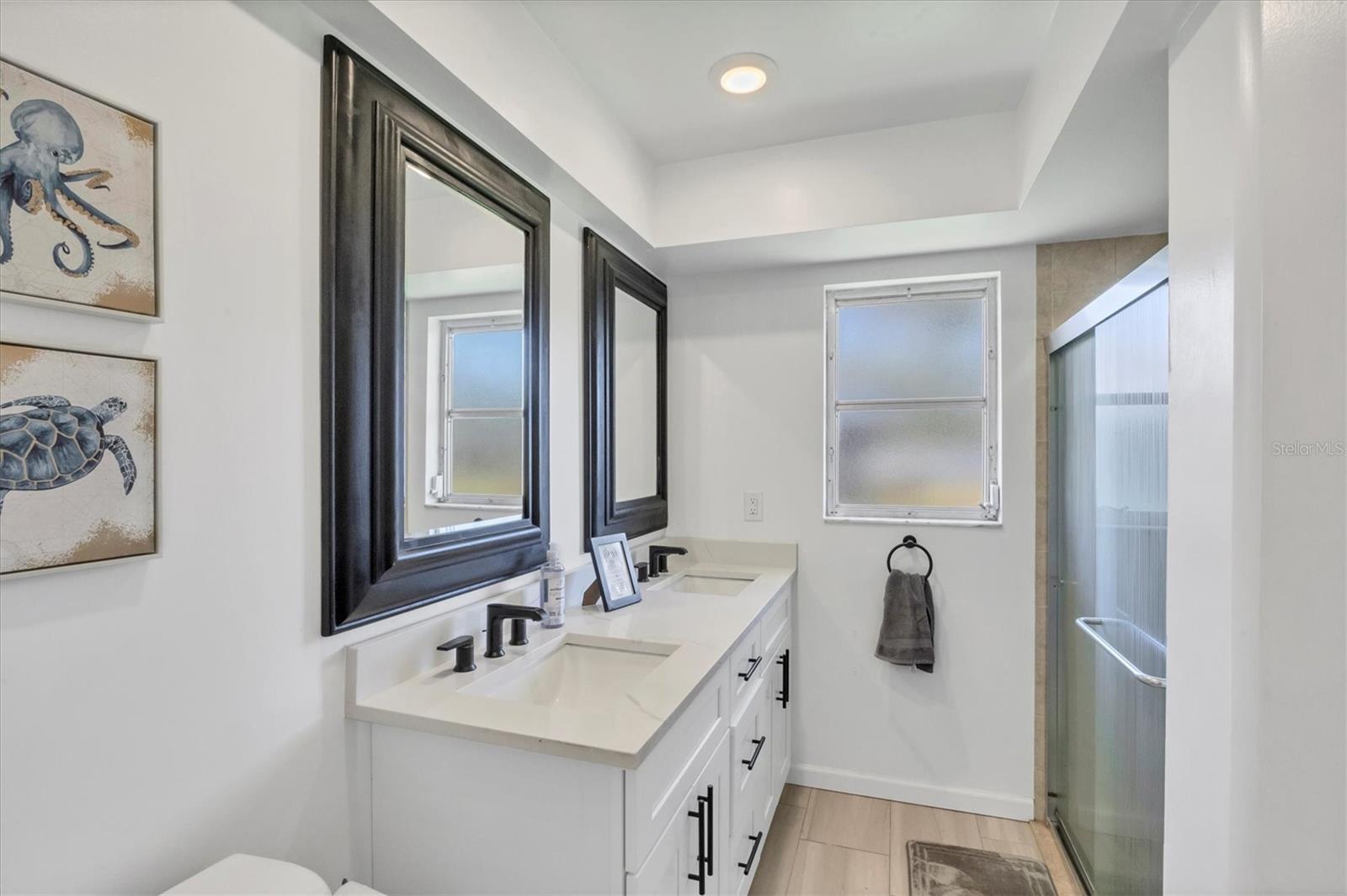 2410 CASS ST, SARASOTA, FL, 34231
