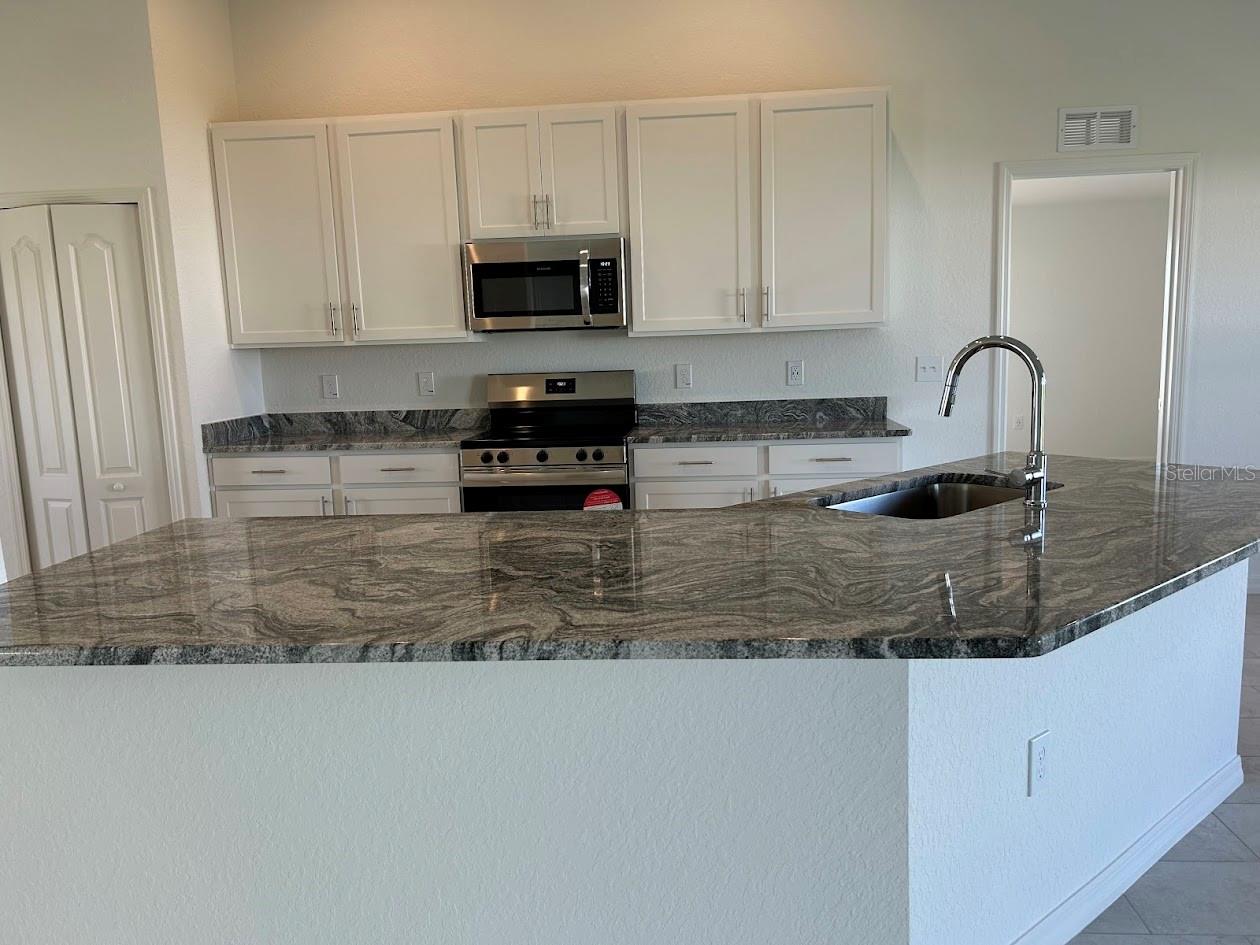 3320 BERKLEY DR, BARTOW, FL, 33830