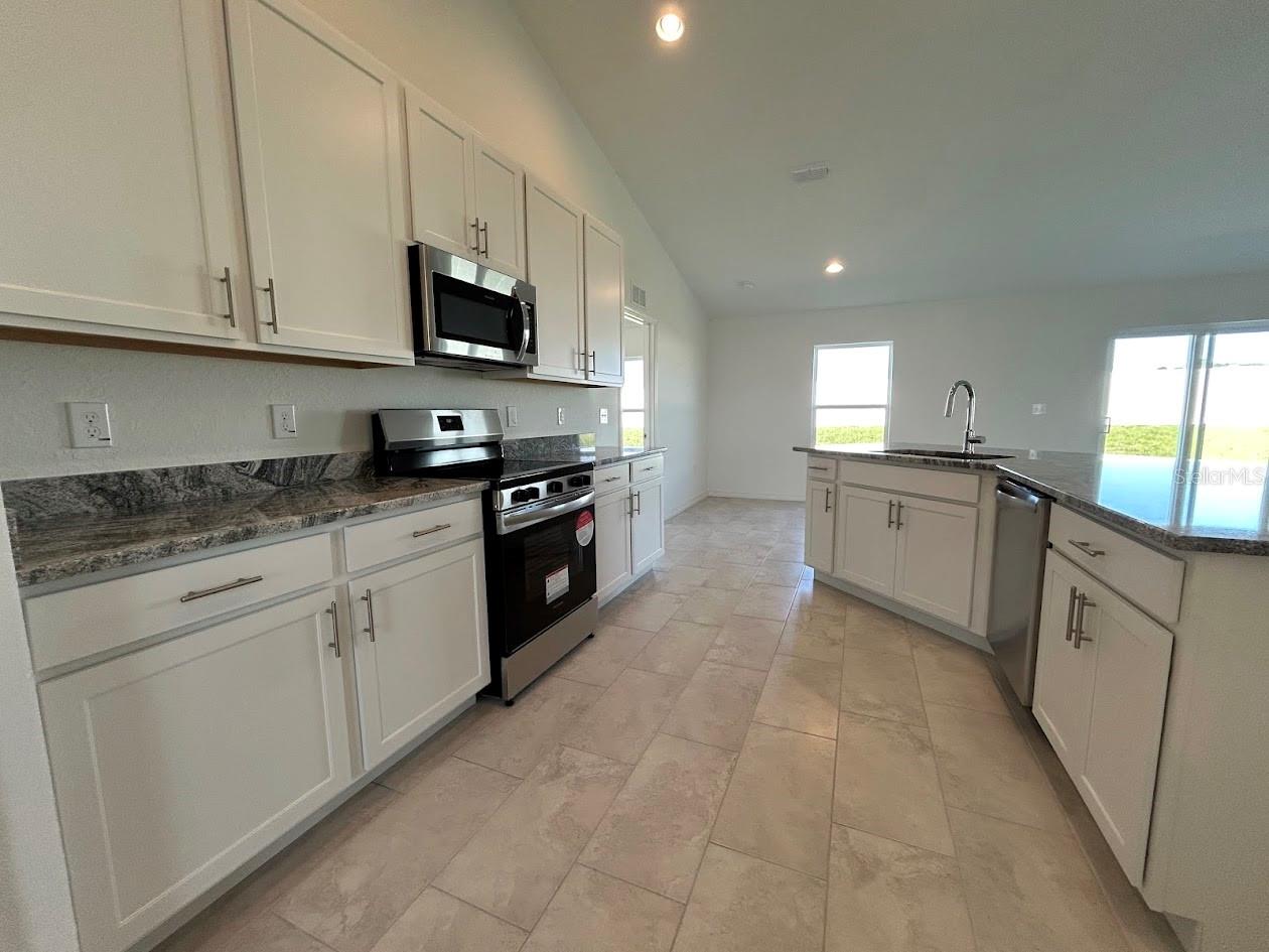 3320 BERKLEY DR, BARTOW, FL, 33830