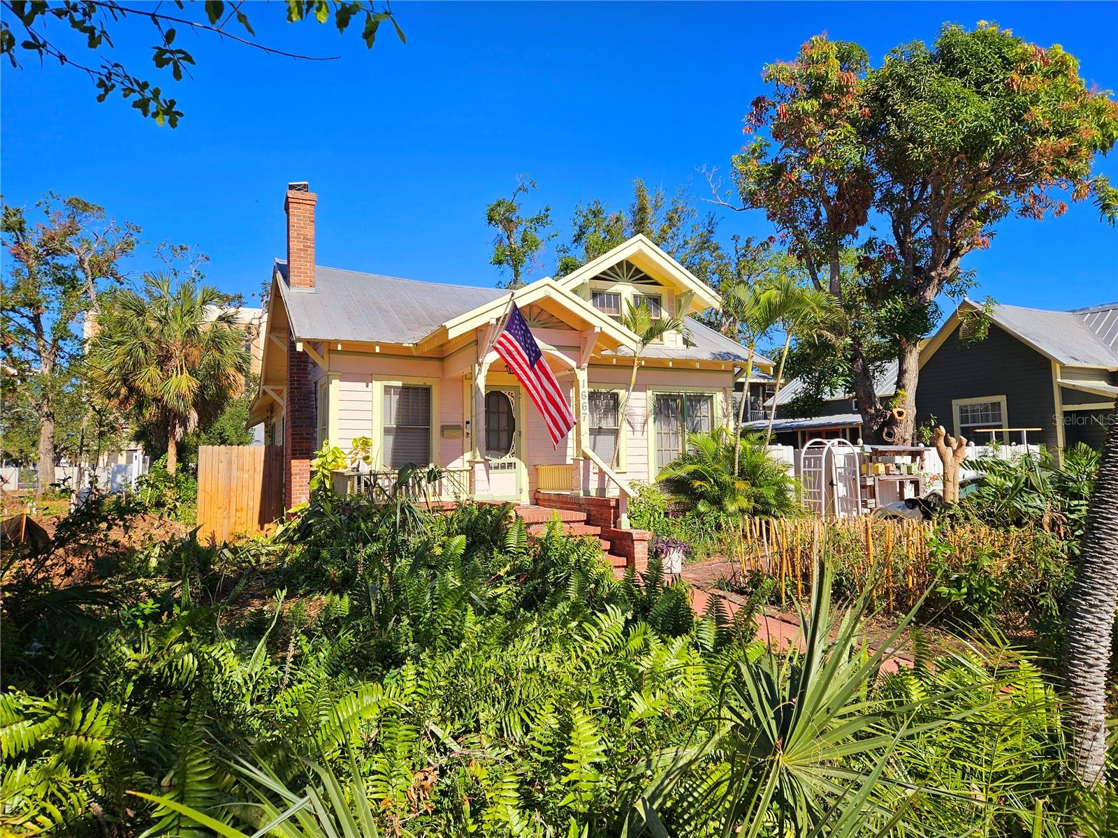 1667 LAUREL ST, SARASOTA, FL, 34236