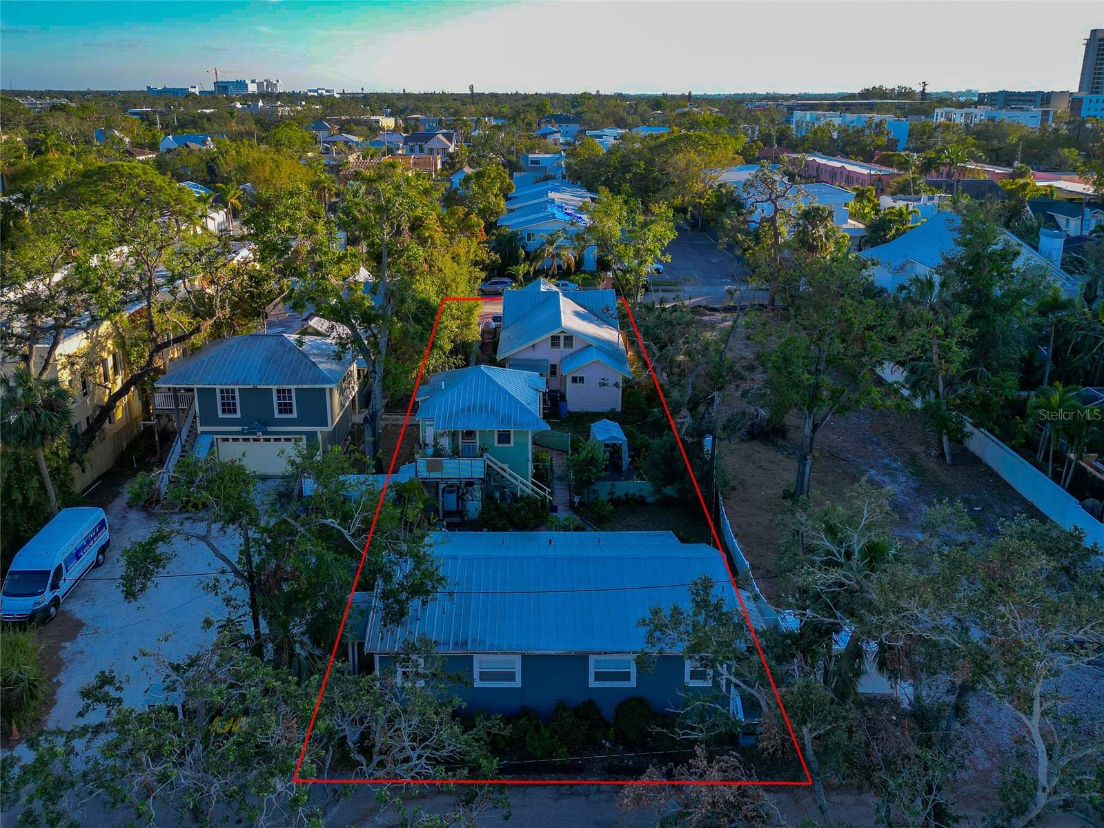 1667 LAUREL ST, SARASOTA, FL, 34236