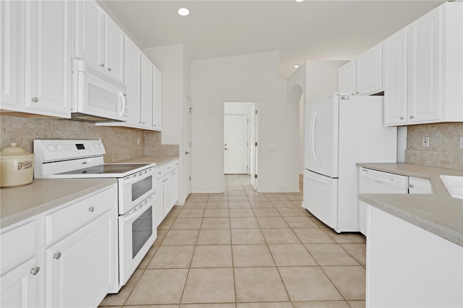 13 SHINNECOCK DR, PALM COAST, FL, 32137