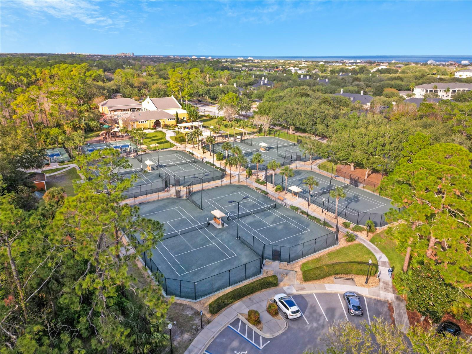 13 SHINNECOCK DR, PALM COAST, FL, 32137