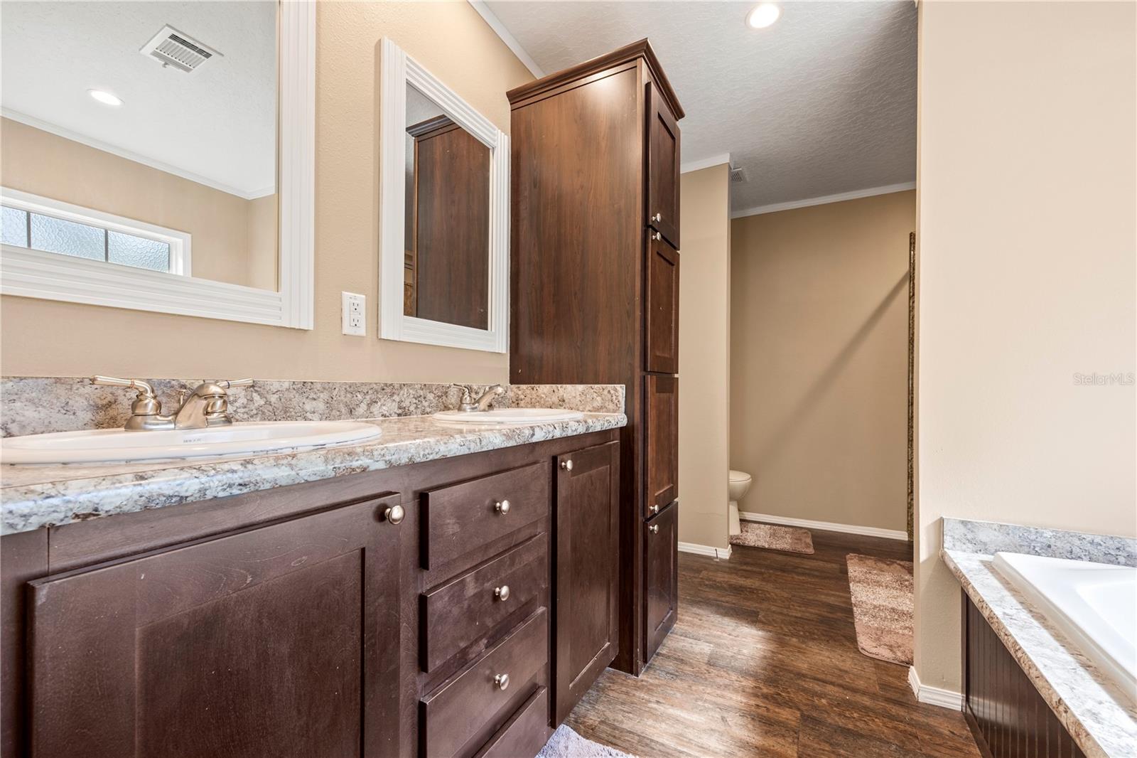 221 MAGNOLIA RD, HAWTHORNE, FL, 32640