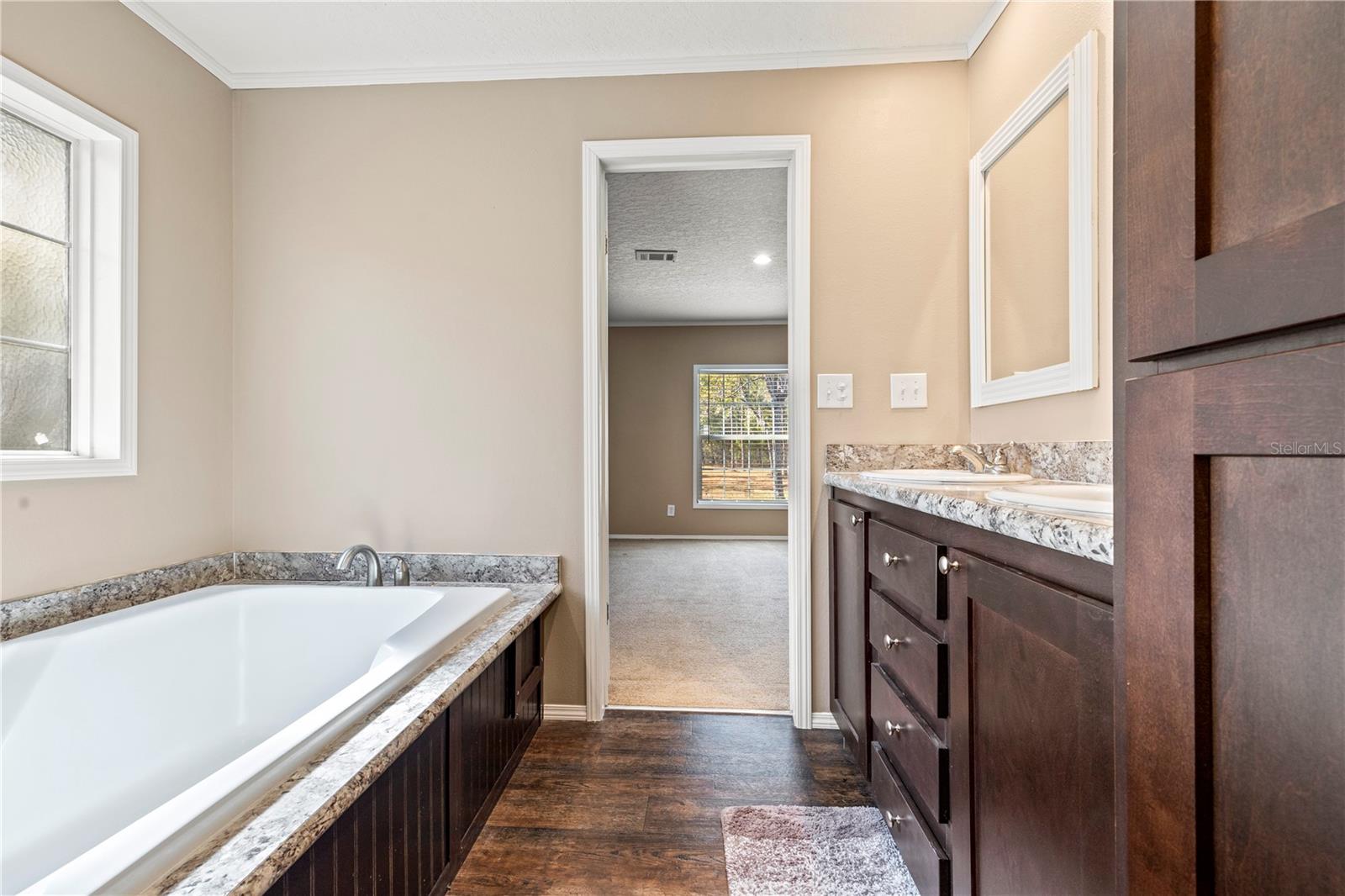 221 MAGNOLIA RD, HAWTHORNE, FL, 32640