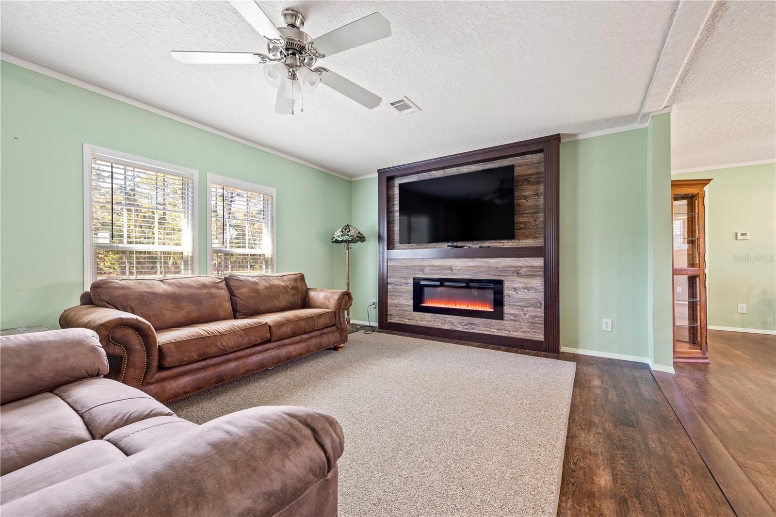 221 MAGNOLIA RD, HAWTHORNE, FL, 32640