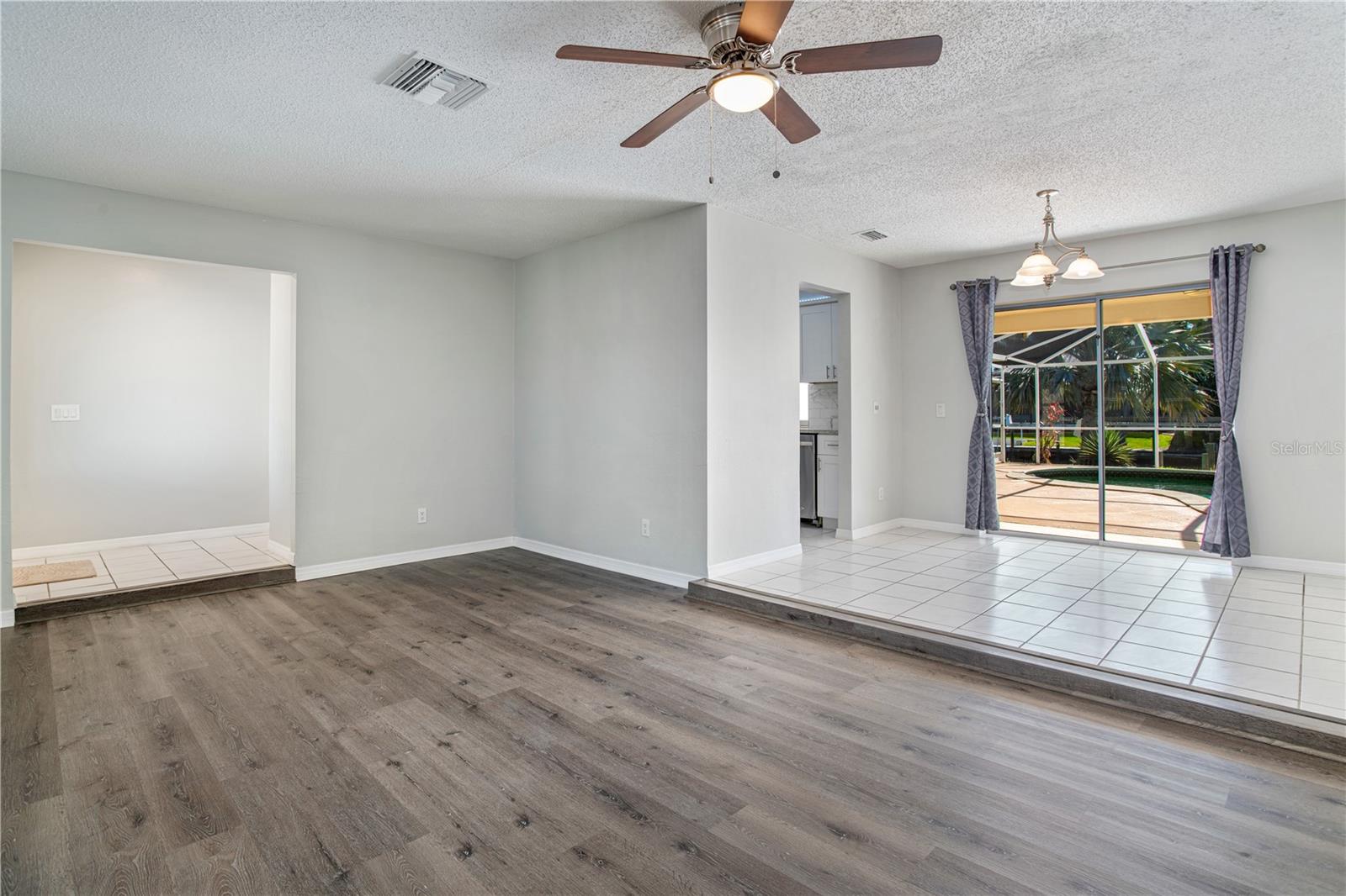 5213 SW 2ND PL, CAPE CORAL, FL, 33914