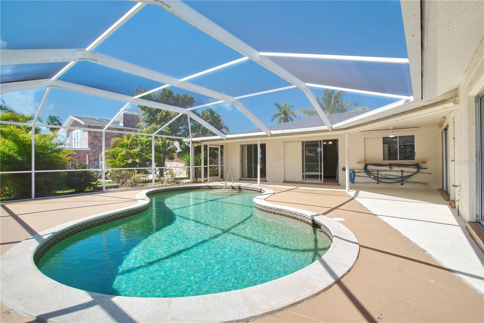 5213 SW 2ND PL, CAPE CORAL, FL, 33914