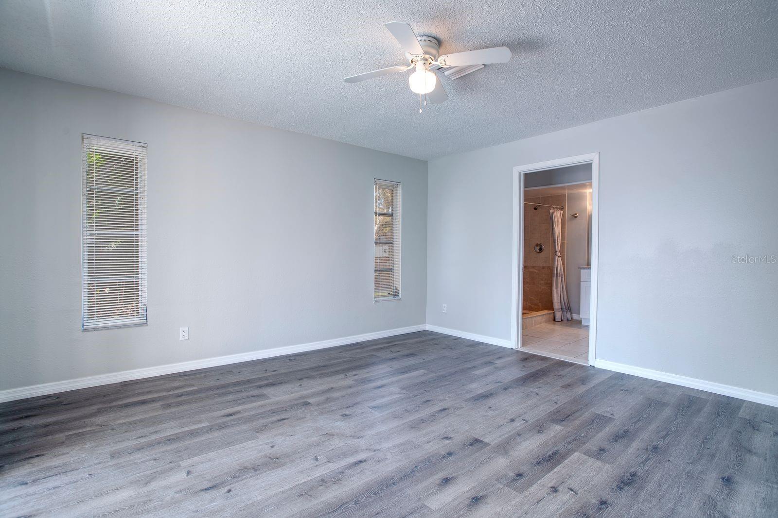 5213 SW 2ND PL, CAPE CORAL, FL, 33914