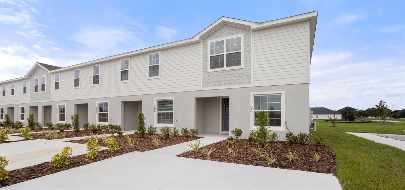 305 WHARF WAY, WINTER HAVEN, FL, 33881