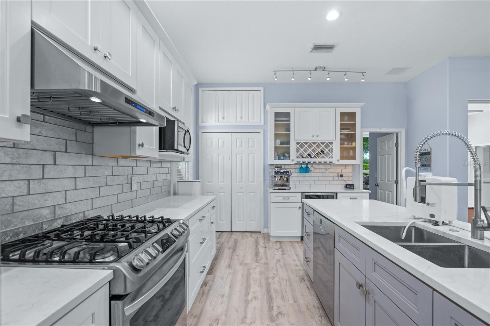 5200 HIGHBURY CIR, SARASOTA, FL, 34238