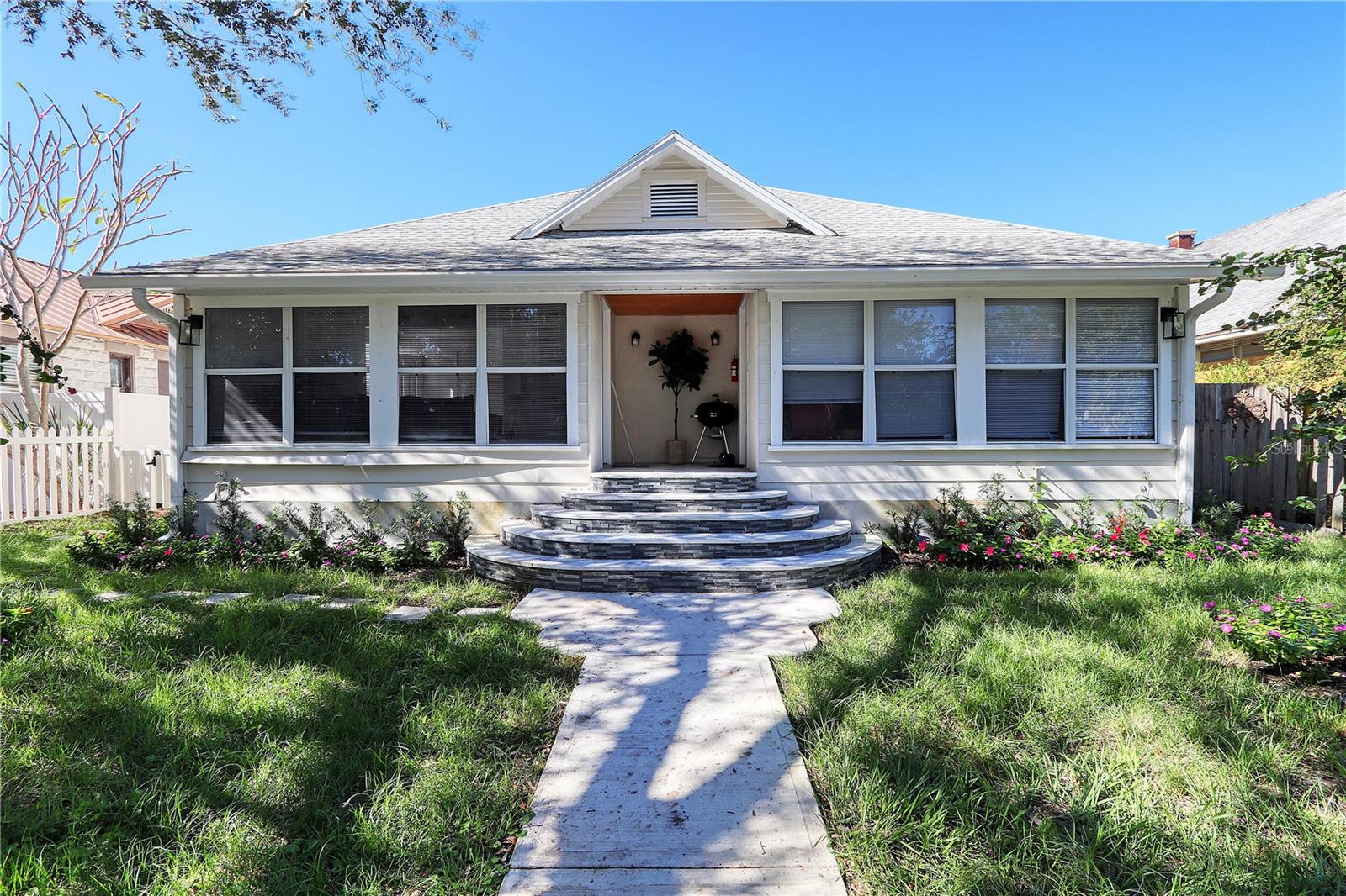 720 10TH ST N, ST PETERSBURG, FL, 33705